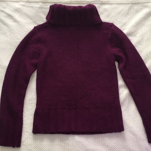 Suzy Shier. Sweater, purple. Size US M. Used. Good condition. Smoke free home - Picture 5 of 6